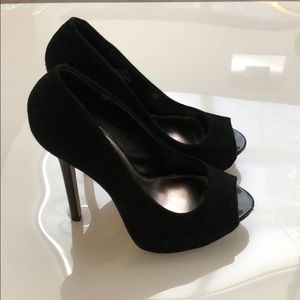 Scandall- Black Suede Steve Madden Heels